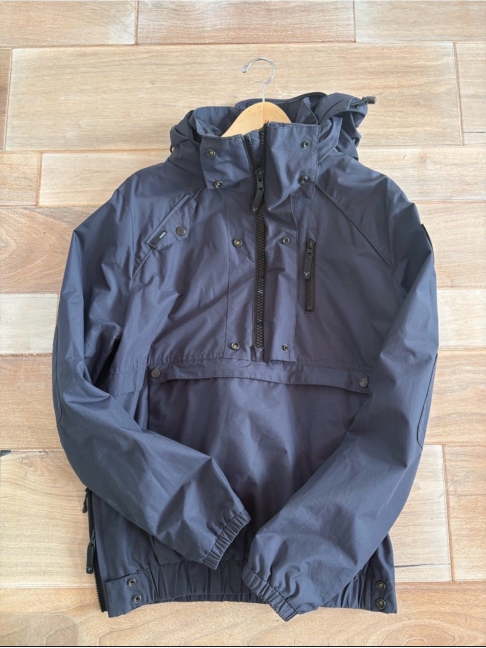 Nobis Anorak